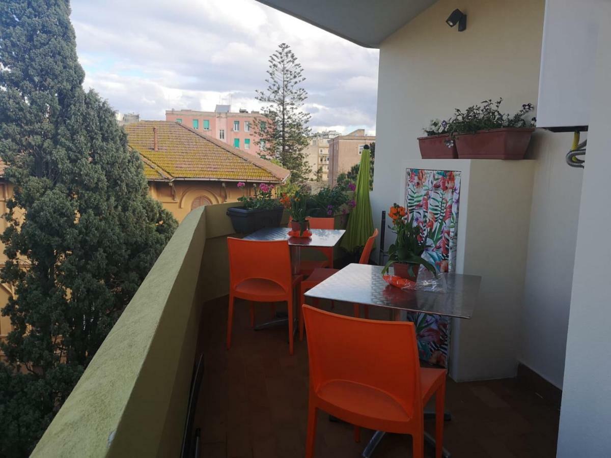 Le Residenze Di Carla - Stampace Hotell Cagliari Exteriör bild